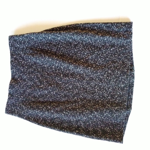 Dana Buchman 2-PC Women's Wool Jacket and Skirt Suit. Jacket Size 6. Skirt size8 - Picture 13 of 15